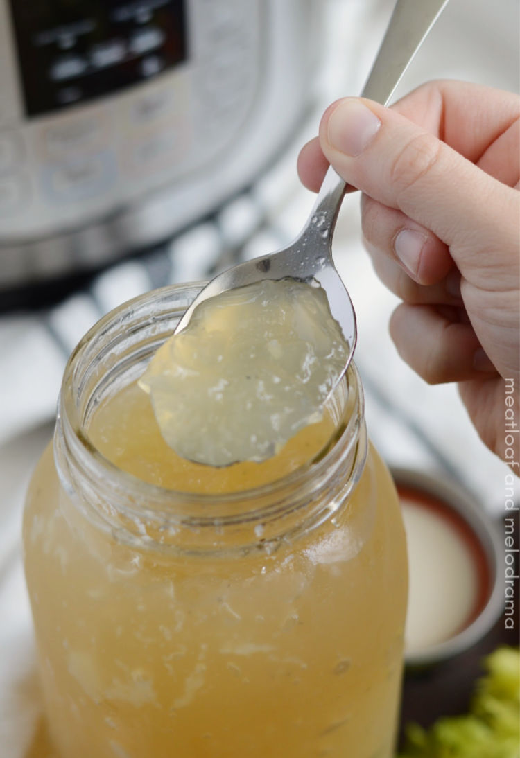 How to Make Turkey Stock & Calphalon Signature Stockpot #Giveaway