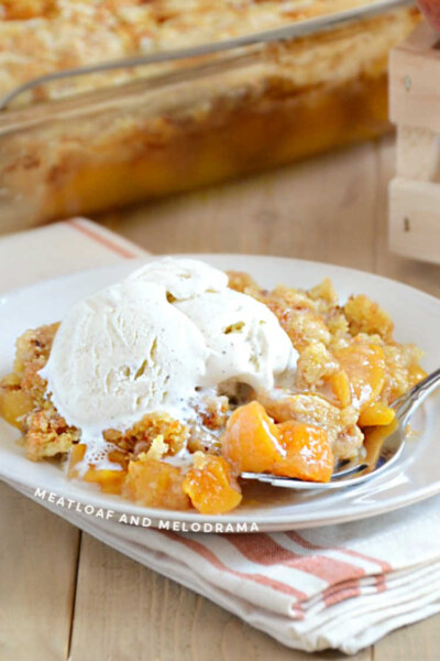 Easy Peach Dump Cake - Meatloaf and Melodrama