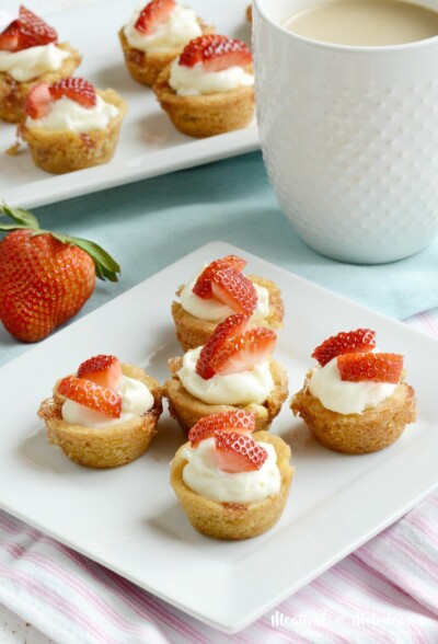 Strawberry Shortcake Cookie Cups - Meatloaf and Melodrama