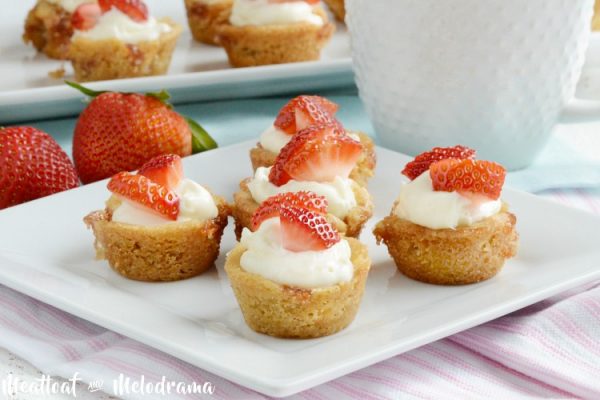 Strawberry Shortcake Cookie Cups - Meatloaf and Melodrama