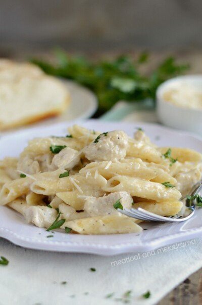 Instant Pot Chicken Alfredo - Meatloaf and Melodrama