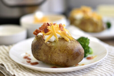 Instant Pot Baked Potatoes - Meatloaf and Melodrama