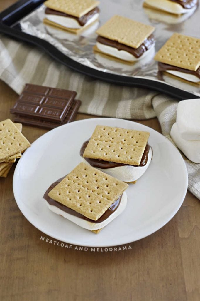 Easy Baked S'mores - Meatloaf and Melodrama