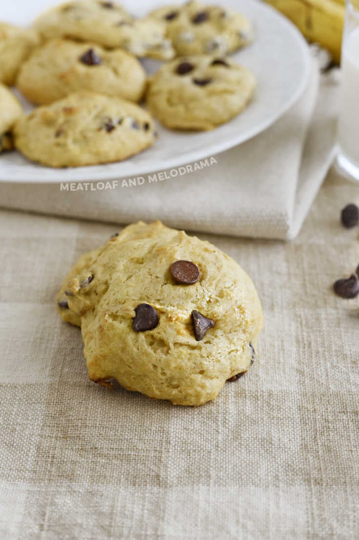 Cake Mix Banana Cookies - Meatloaf And Melodrama