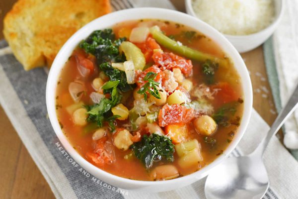 Instant Pot Minestrone Soup - Meatloaf and Melodrama