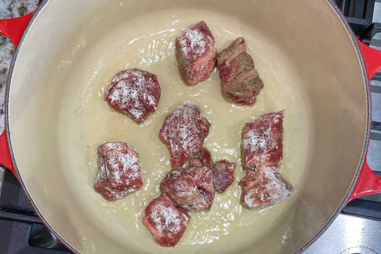 https://www.meatloafandmelodrama.com/wp-content/uploads/2021/02/beef-stew-dutch-oven.jpg