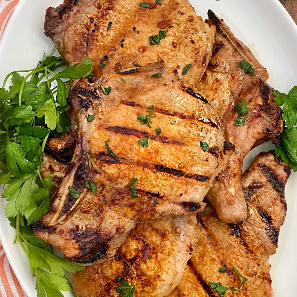 Juicy Grilled Pork Chops - Meatloaf And Melodrama