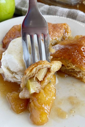 Crescent Roll Apple Dumplings - Meatloaf and Melodrama