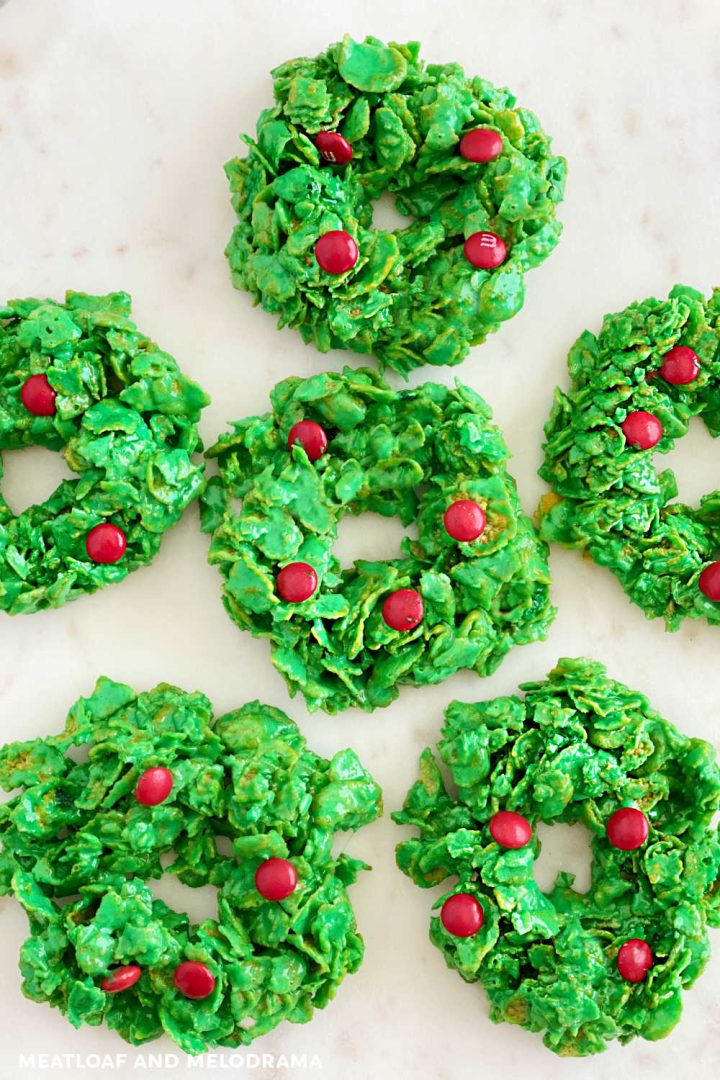 Christmas Cornflake Wreath Cookies - Meatloaf and Melodrama