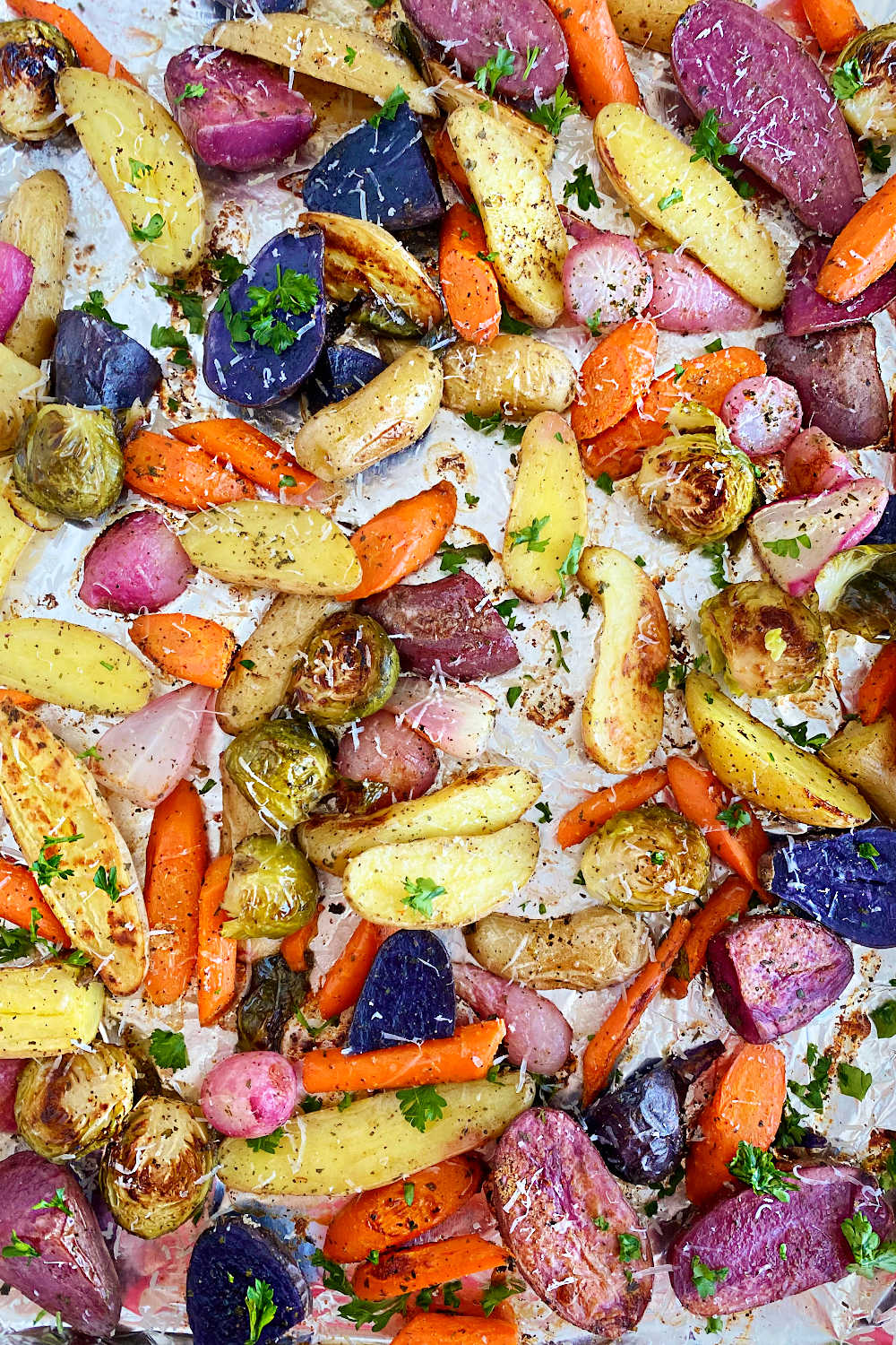 Easy Roasted Vegetables Perfect For Thanksgiving Meatloaf And Melodrama