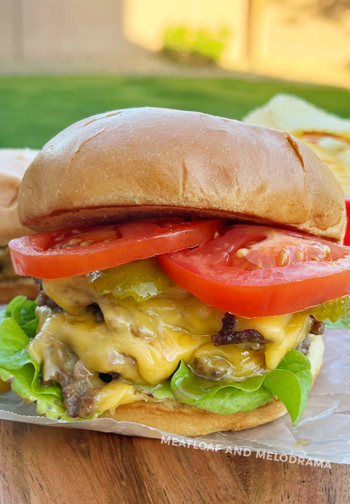 Blackstone Griddle Juicy Smash Burger Recipe