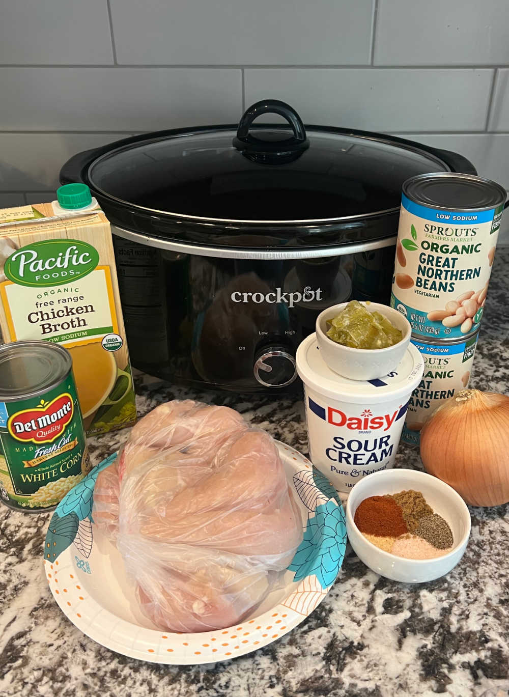 Slow Cooker White Chicken Chili - Meatloaf and Melodrama