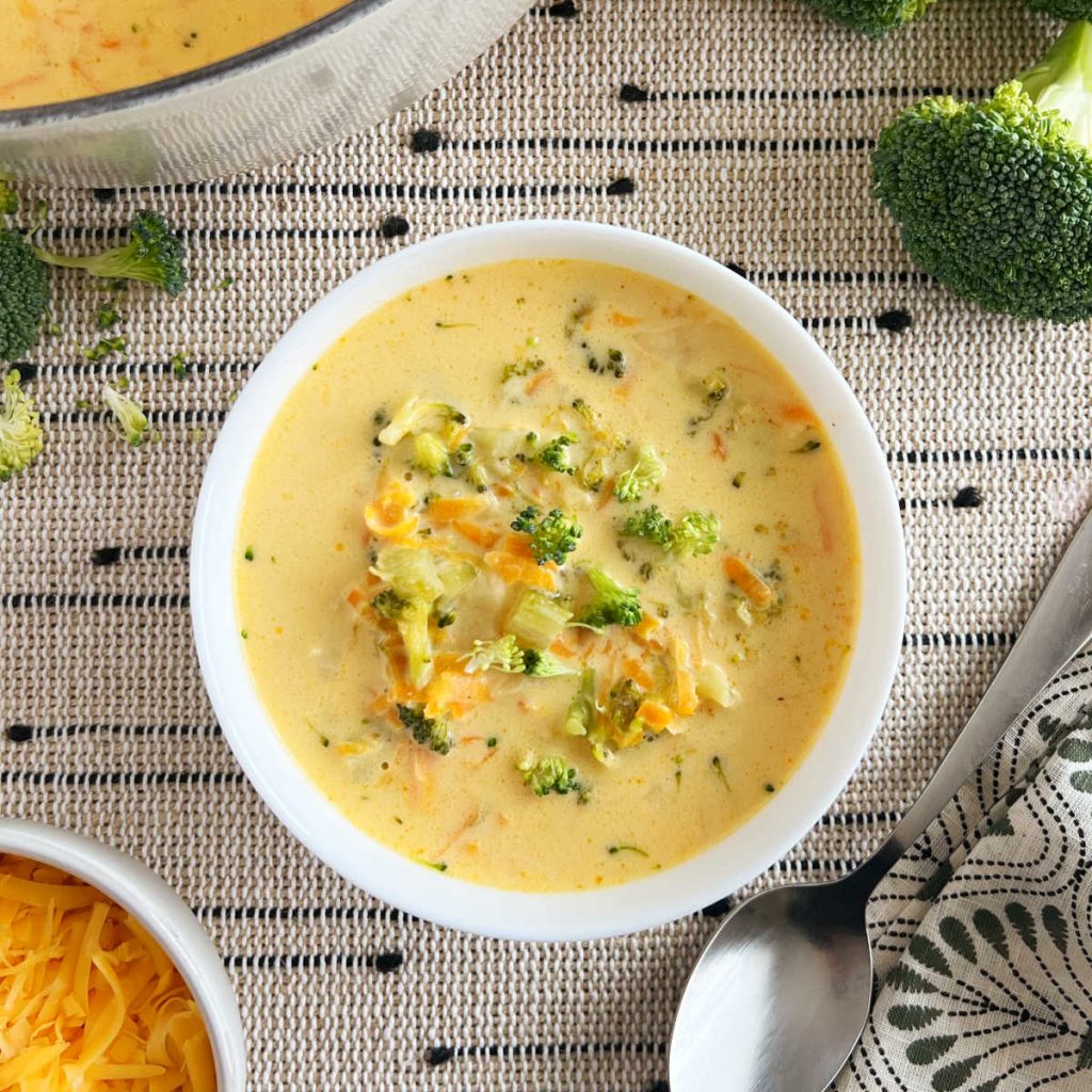 Easy Broccoli Cheddar Soup - Meatloaf and Melodrama