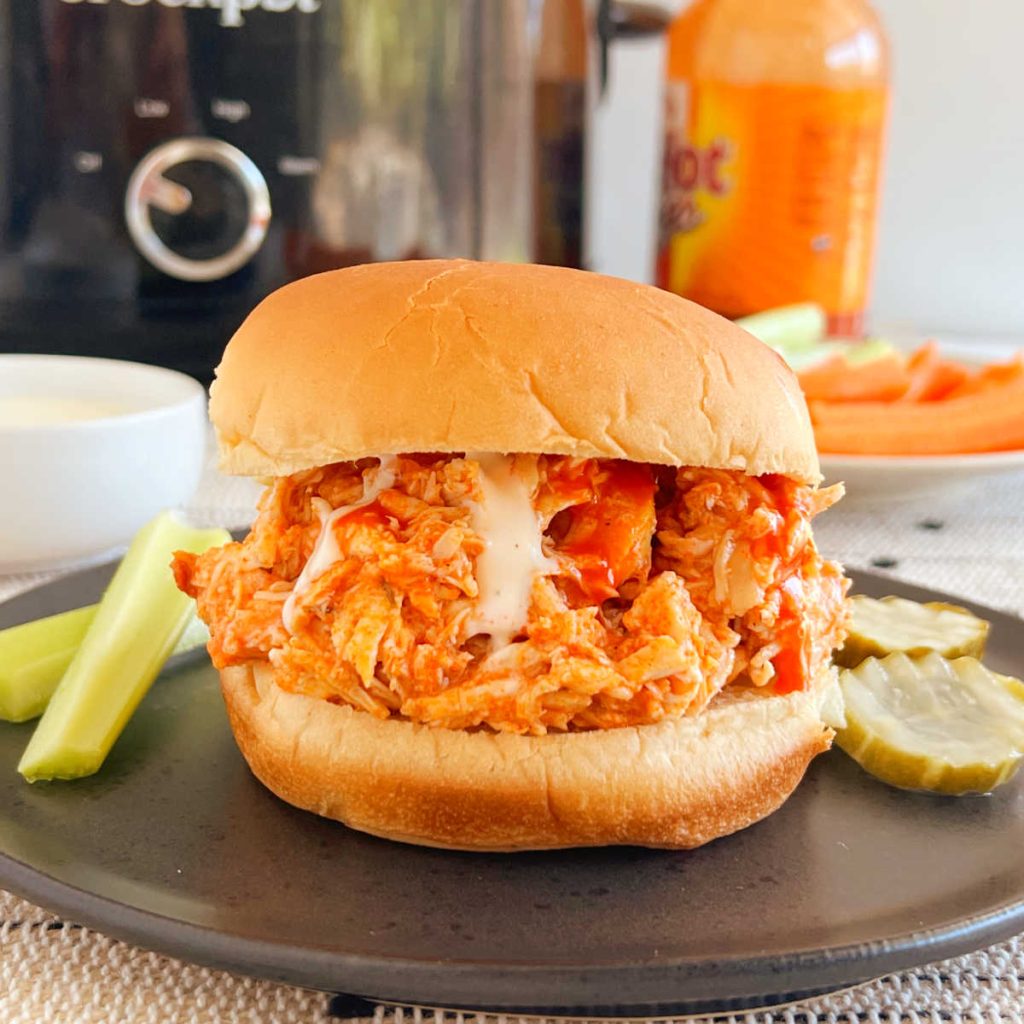 Crock Pot Buffalo Chicken Sandwiches - Meatloaf And Melodrama