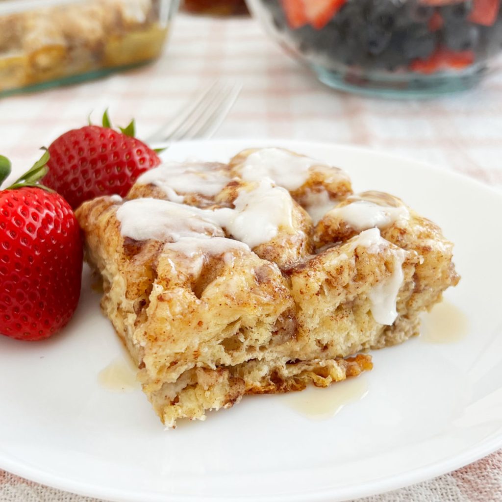 Cinnamon Roll Casserole Recipe (Breakfast Bake) - Meatloaf and Melodrama