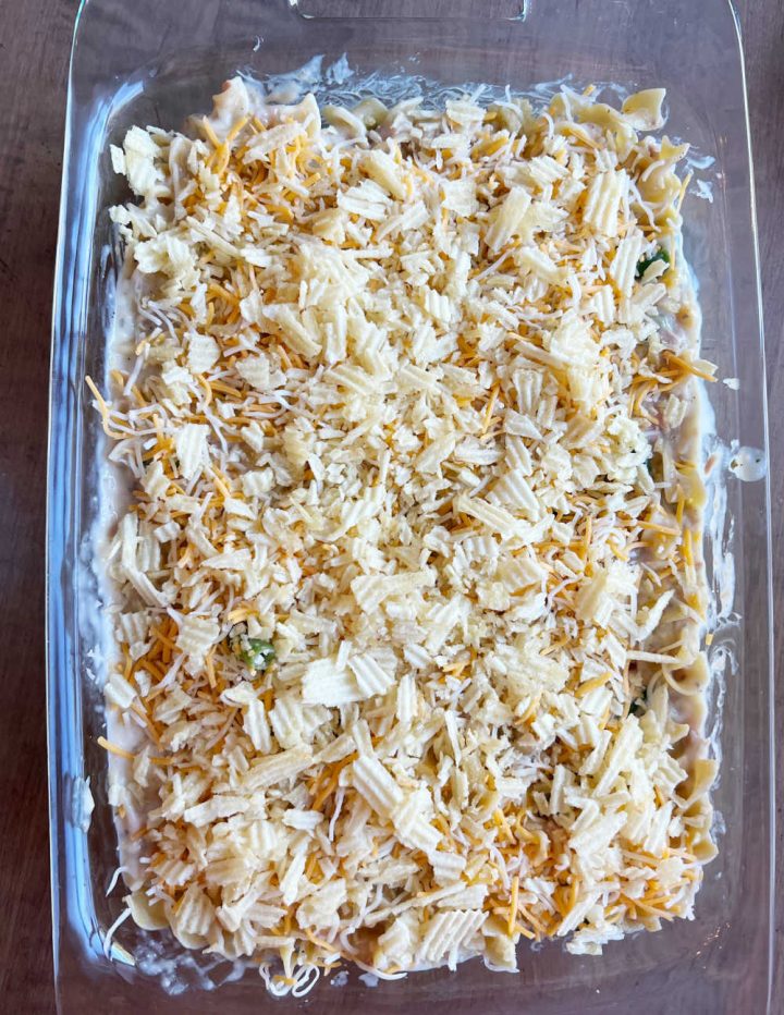 Grandma S Old Fashioned Tuna Casserole Recipe Meatloaf And Melodrama   Old Fashioned Tuna Casserole Baking Dish 720x932 