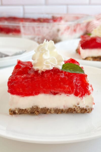 Old Fashioned Strawberry Pretzel Salad Recipe - Meatloaf and Melodrama