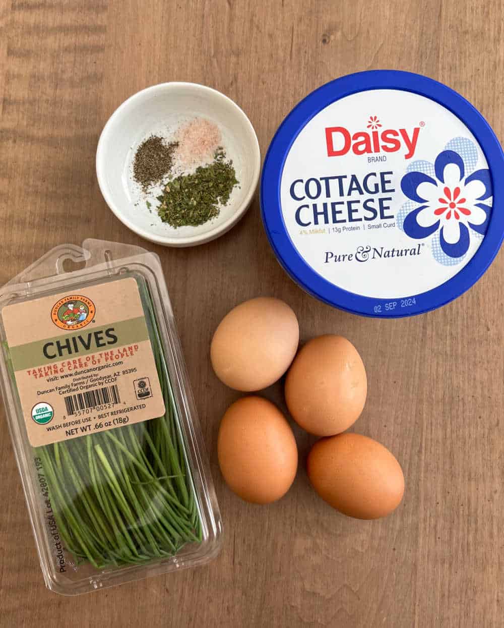 cottage cheese, eggs, chives and seasonings.