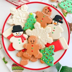 plate of decorated christmas sugar cookies.