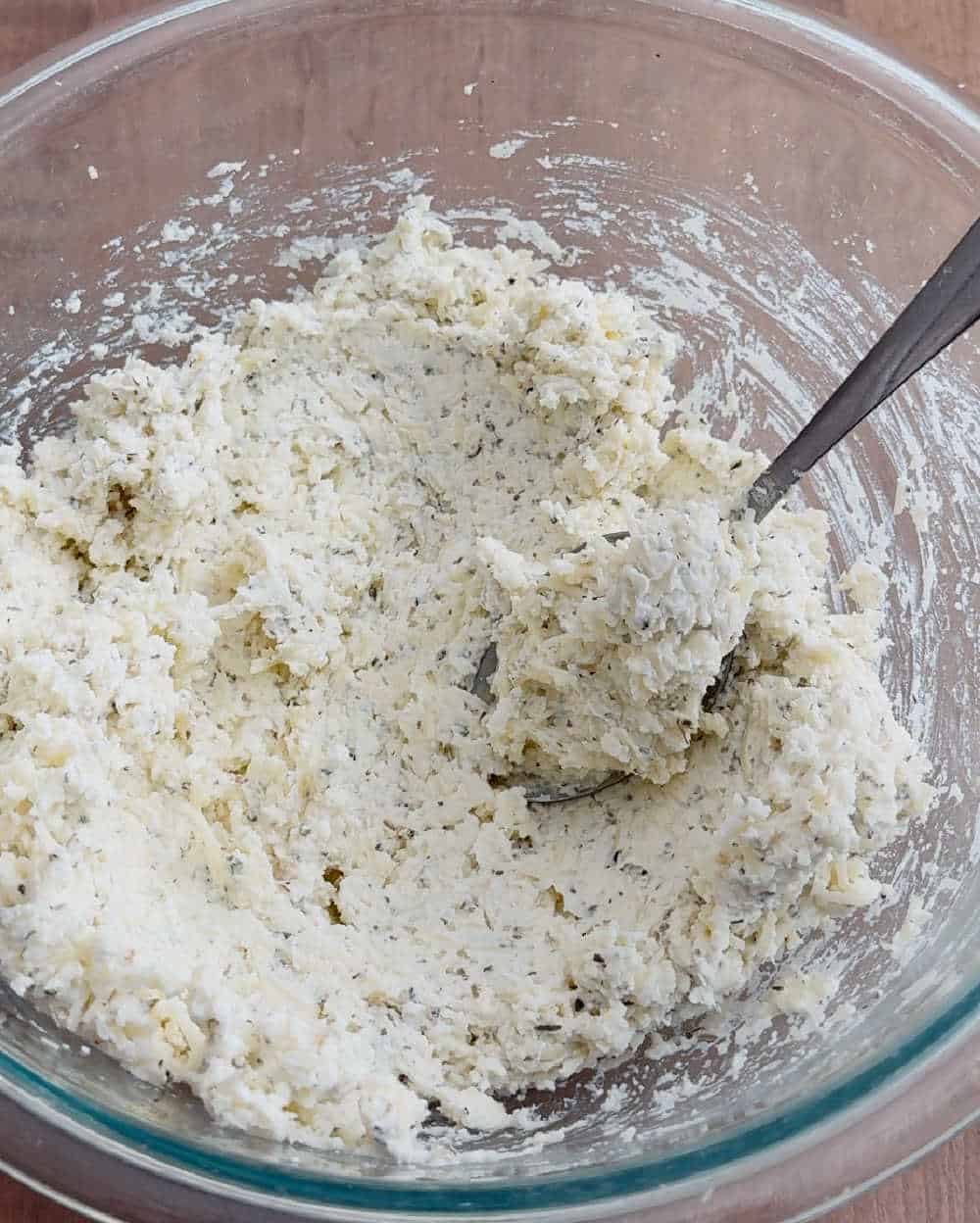 ricotta mixture in bowl.