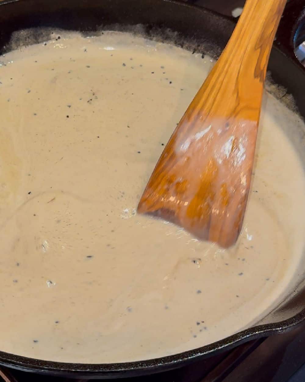 stir sauce in skillet.