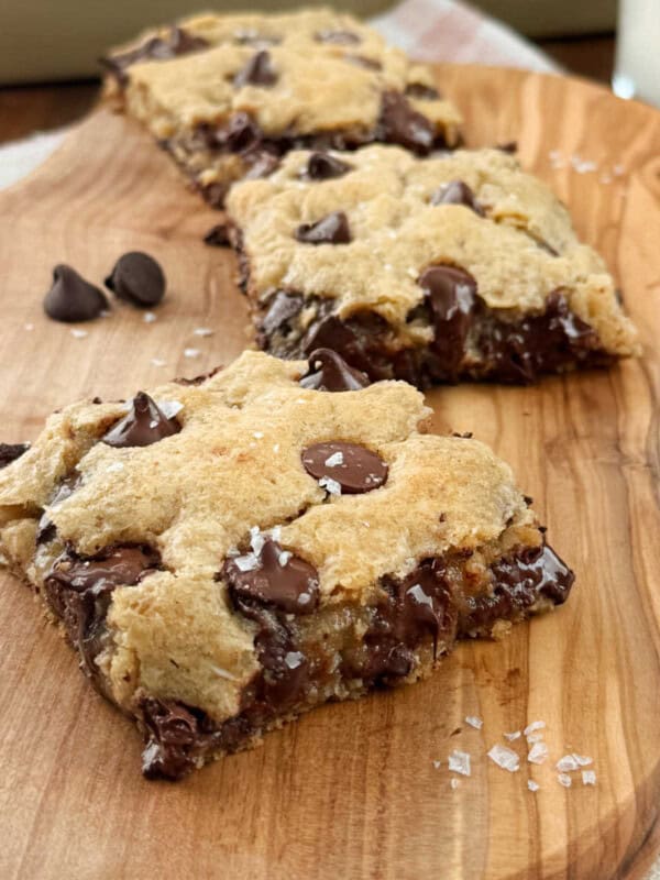 oatmeal chocolate chip cookie bars with flaky salt.